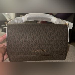 ❌PRICE DROP❌Michael Kors Medium Logo Convertible Crossbody
Bag
